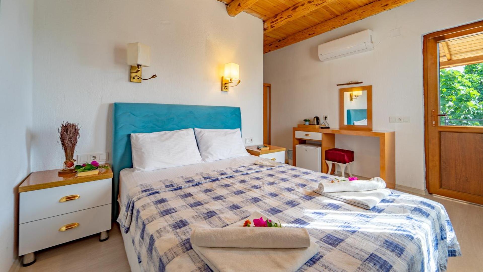 St. Nicholas Pension Patara Eksteriør bilde